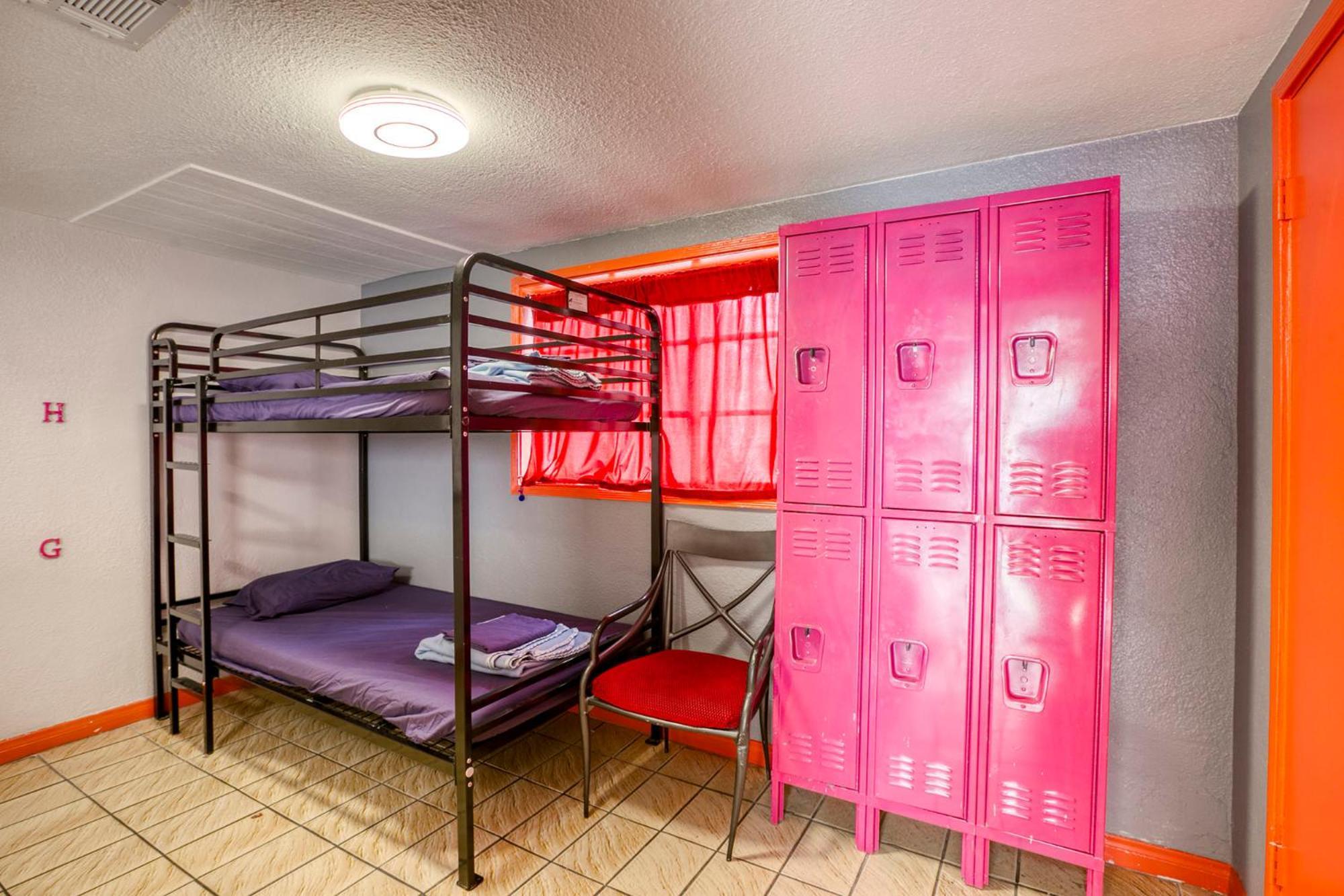 Sin City Hostel Las Vegas Extérieur photo