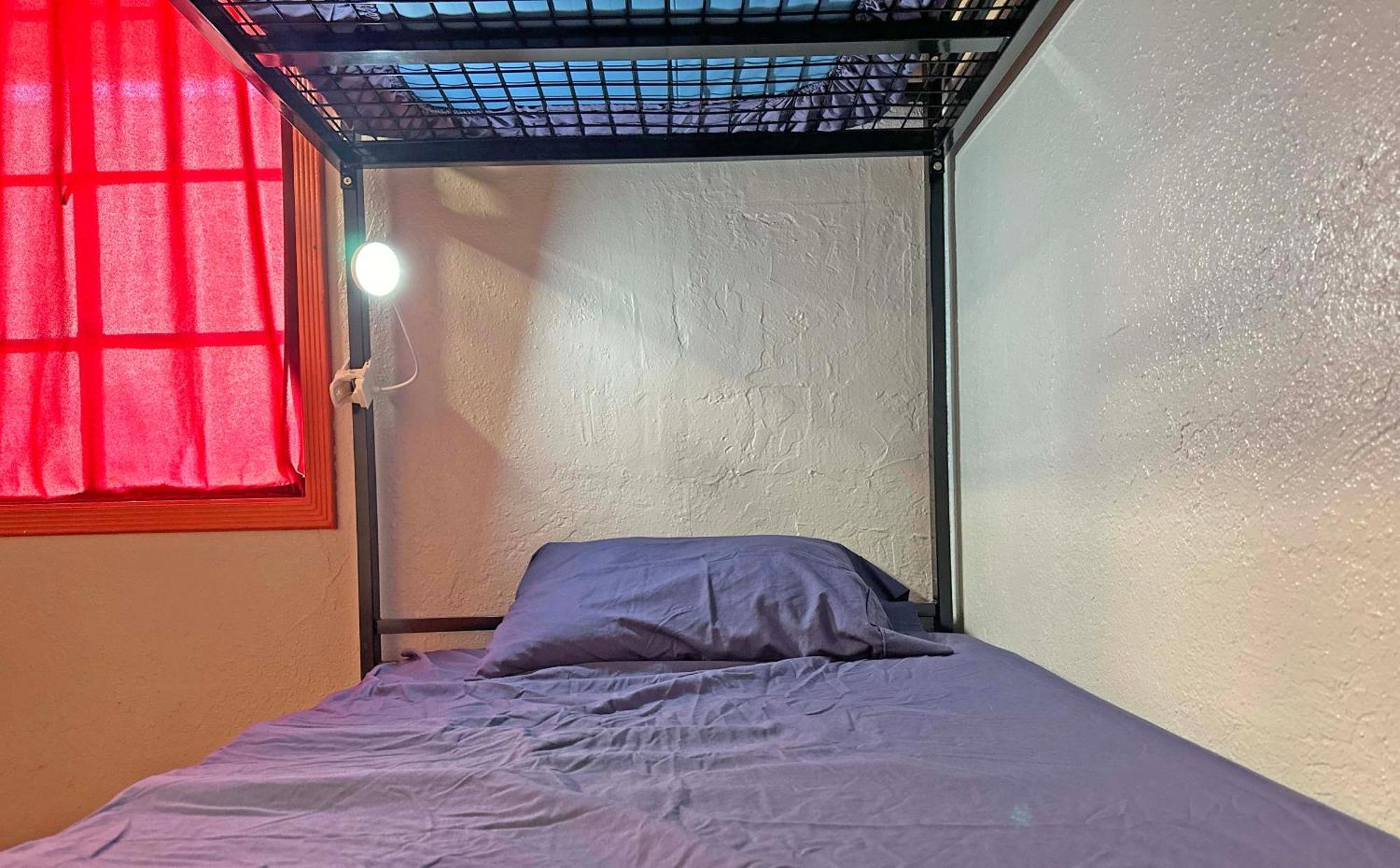 Sin City Hostel Las Vegas Extérieur photo