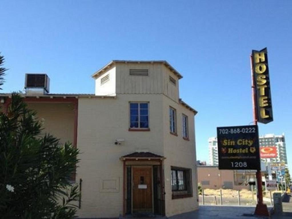 Sin City Hostel Las Vegas Extérieur photo