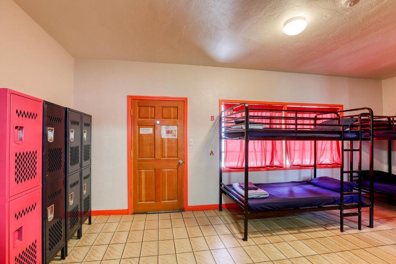 Sin City Hostel Las Vegas Extérieur photo