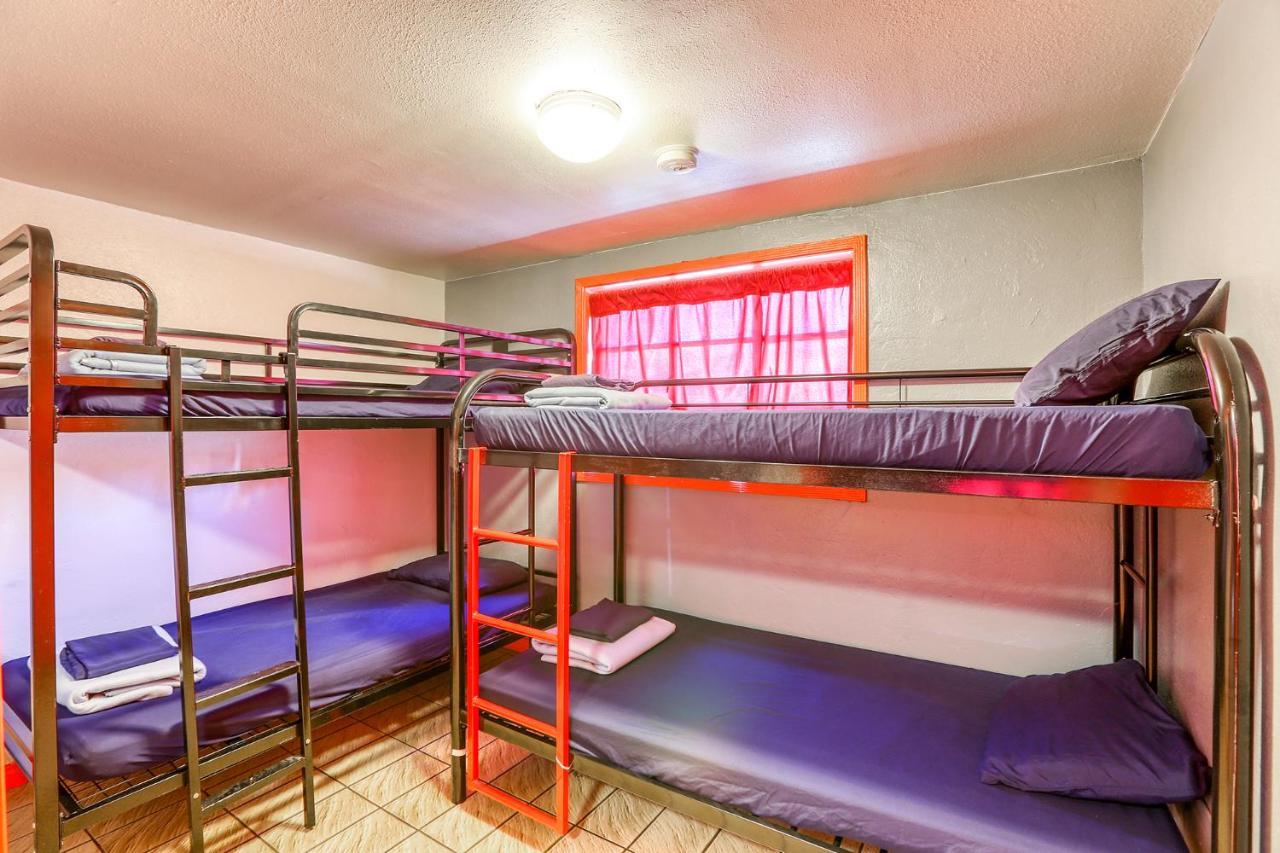 Sin City Hostel Las Vegas Extérieur photo