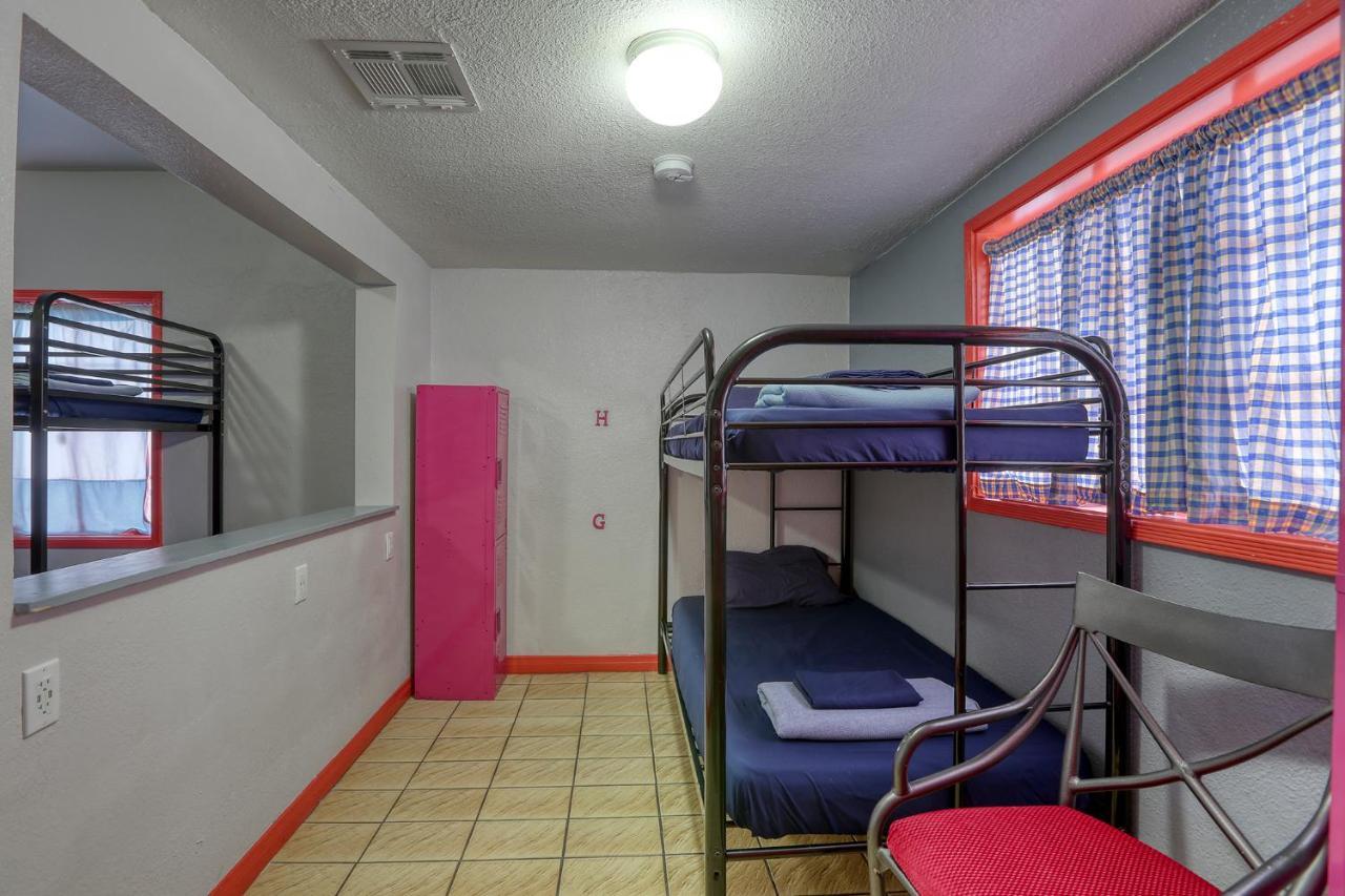 Sin City Hostel Las Vegas Extérieur photo