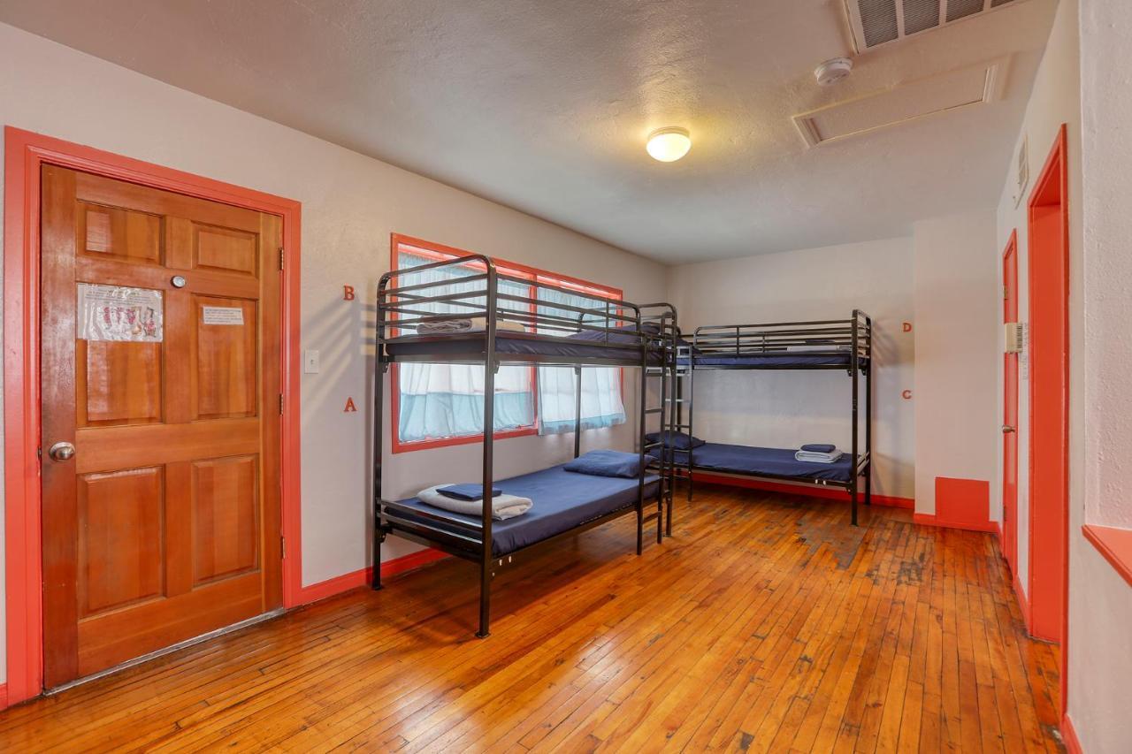 Sin City Hostel Las Vegas Extérieur photo